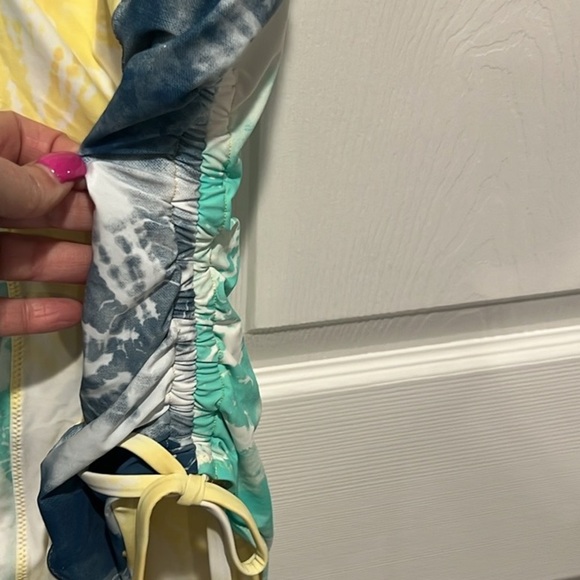 Red Carter ruched maillot tye dye whole piece bathing suit size Large NWT - Picture 4 of 10